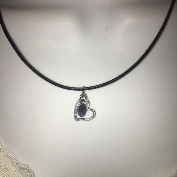 Silver heart w/ purple crystal leather & earrings - Picture 4 of 8